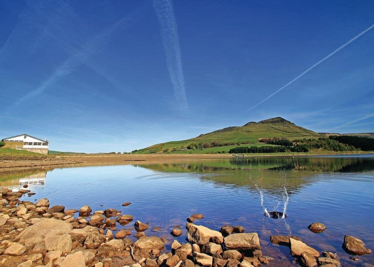 Greenfield  Dovestone Holiday Park酒店 外观 照片